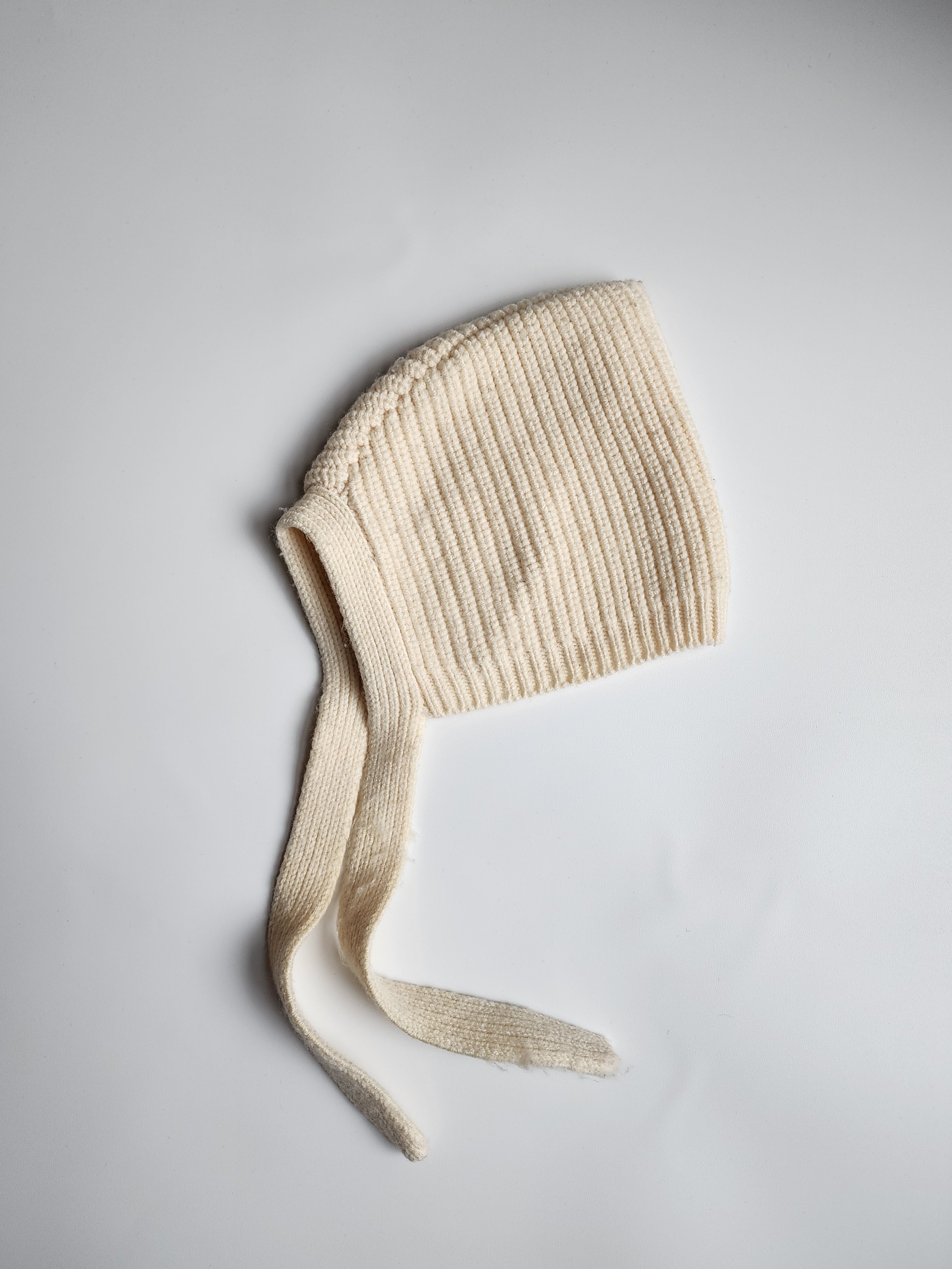 100% mérinos Bonnet tricot Chair de poule  – 49cm – Trés bon état