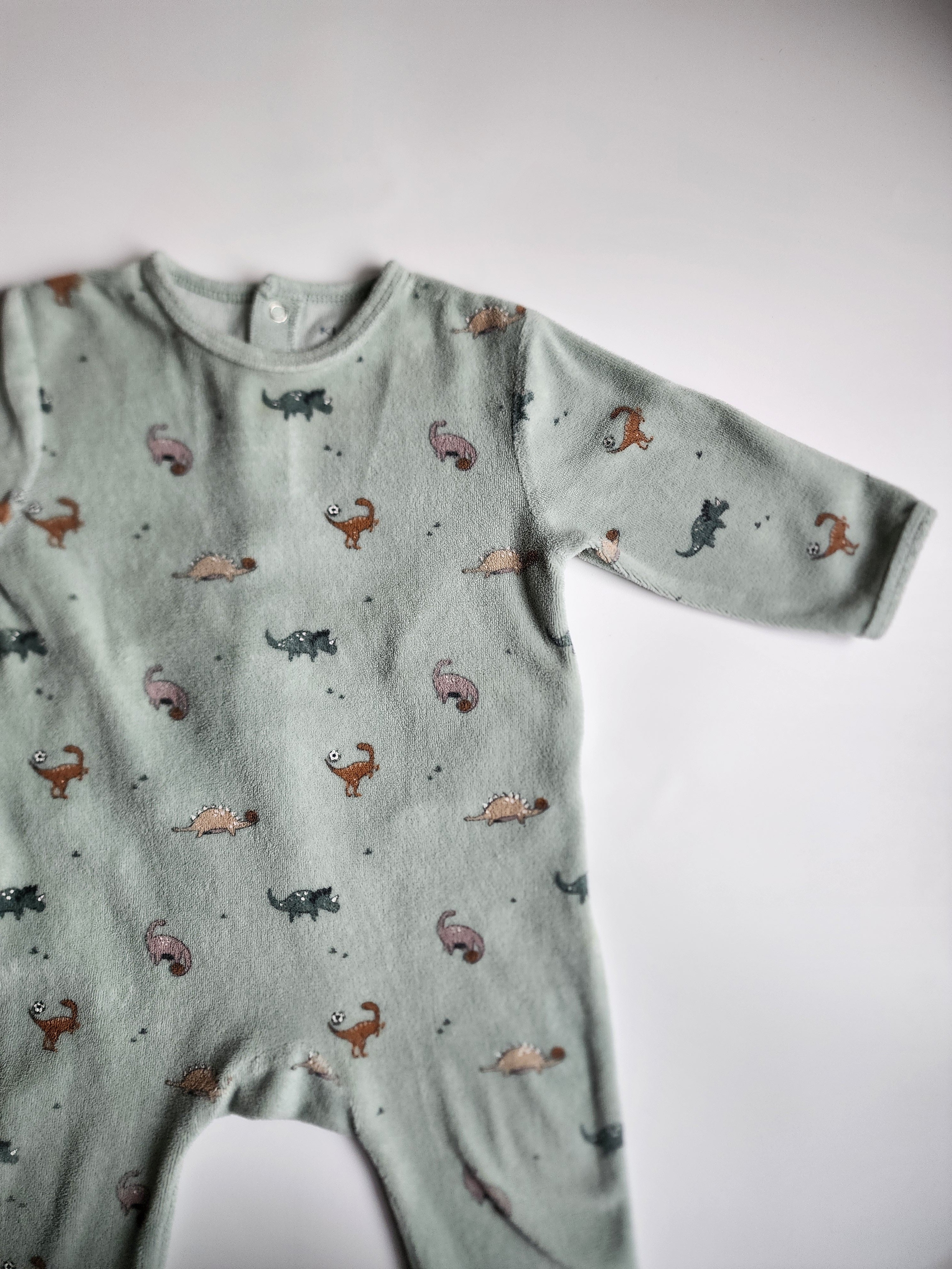 Pyjama Kiabi velours – 9-12 mois – Trés bon état