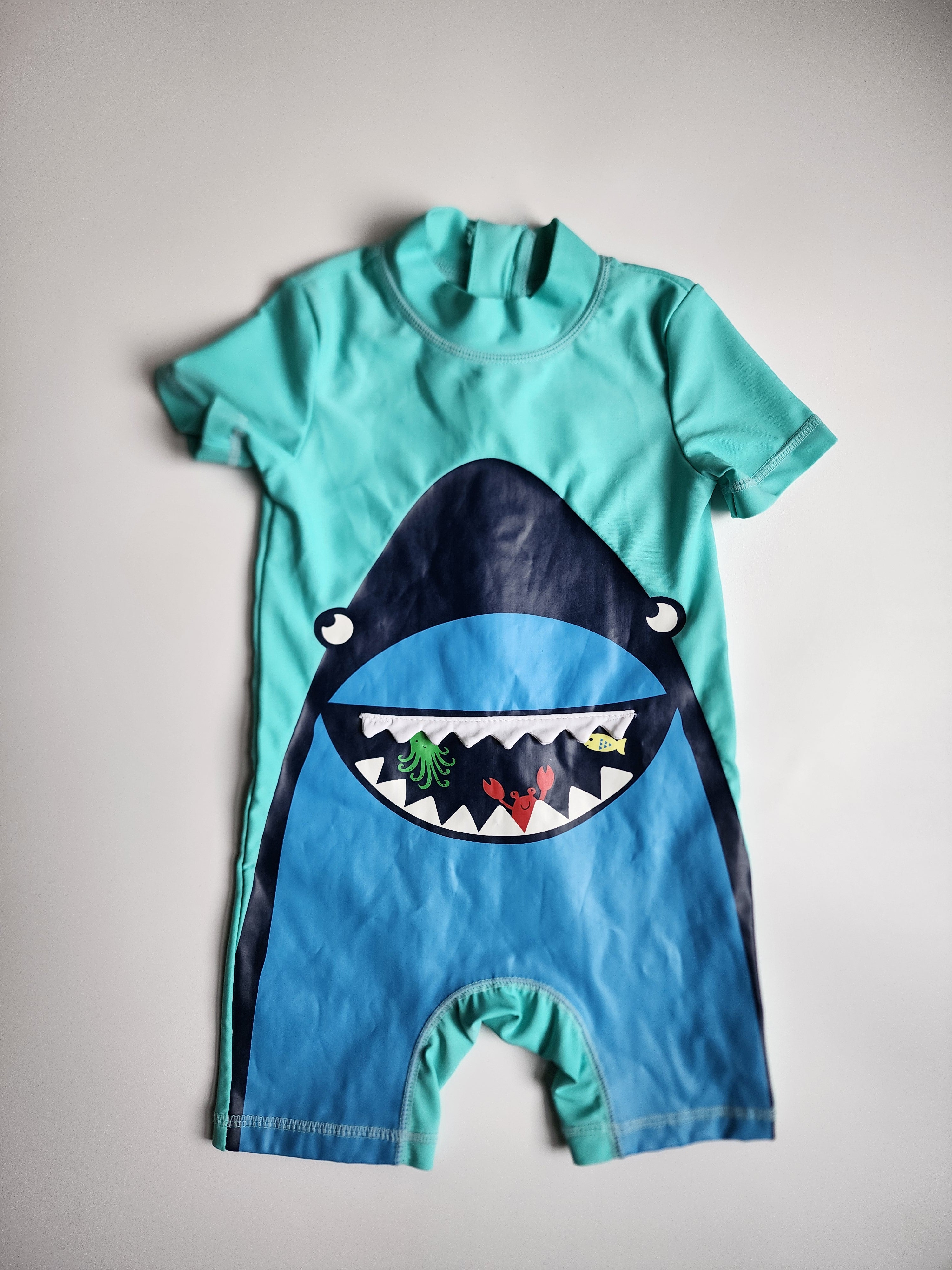 Maillot de bain Carter's manches courtes – 12 mois – Très bon état