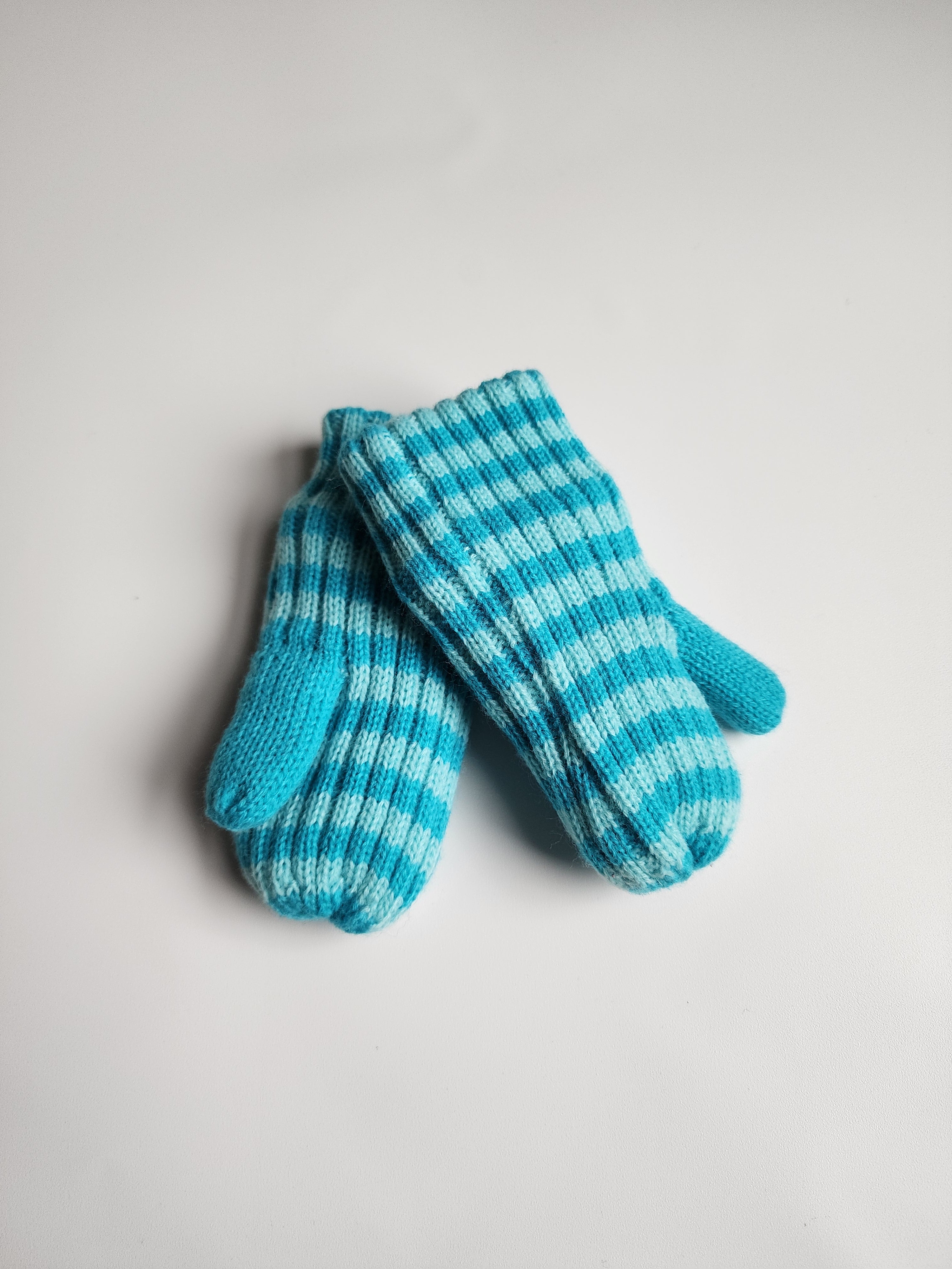 Paire de gants tricot intérieur polaire – 12-24 mois – Neuf