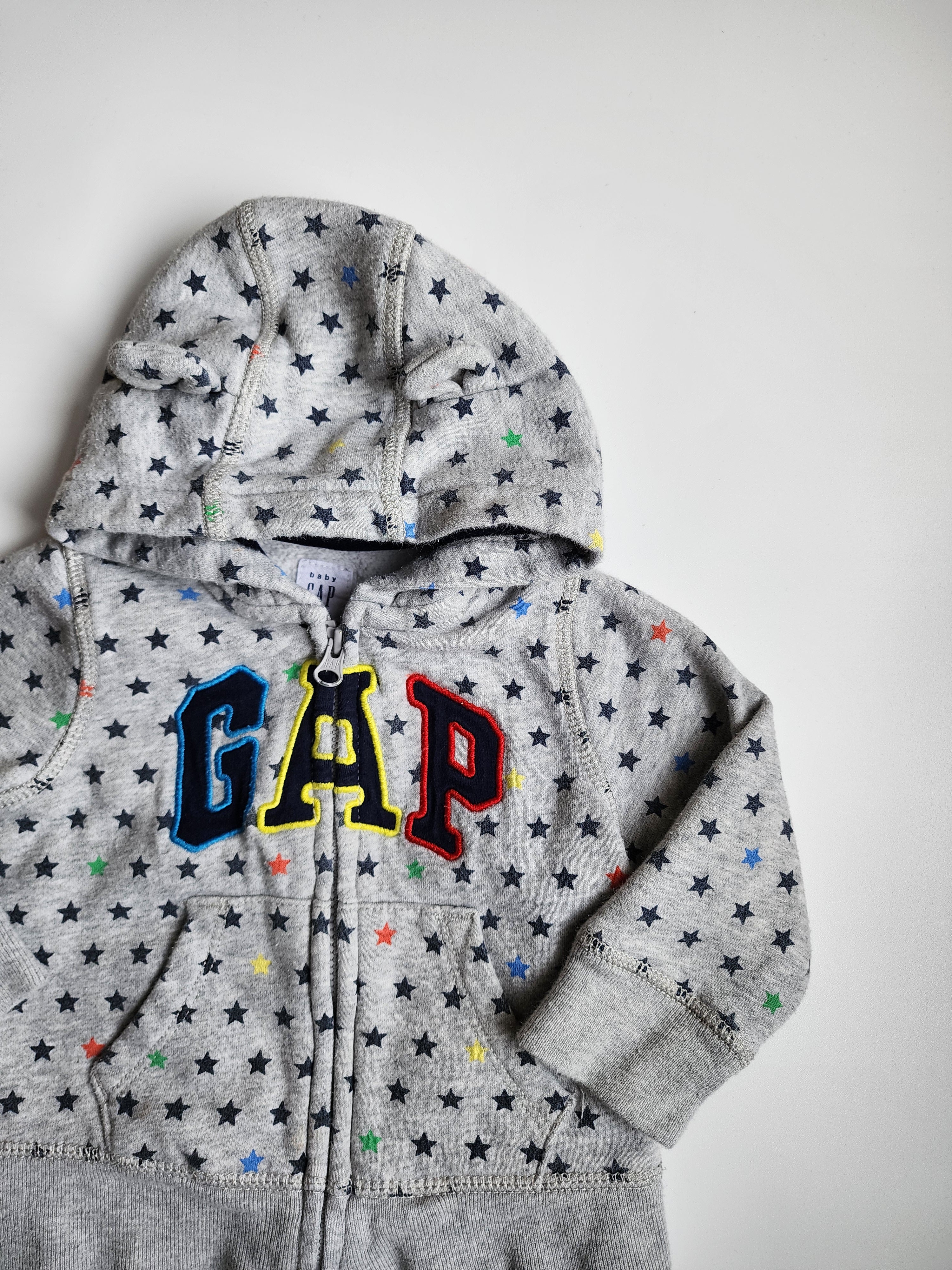 Veste à capuche Gap – 6-12 mois – Très bon état