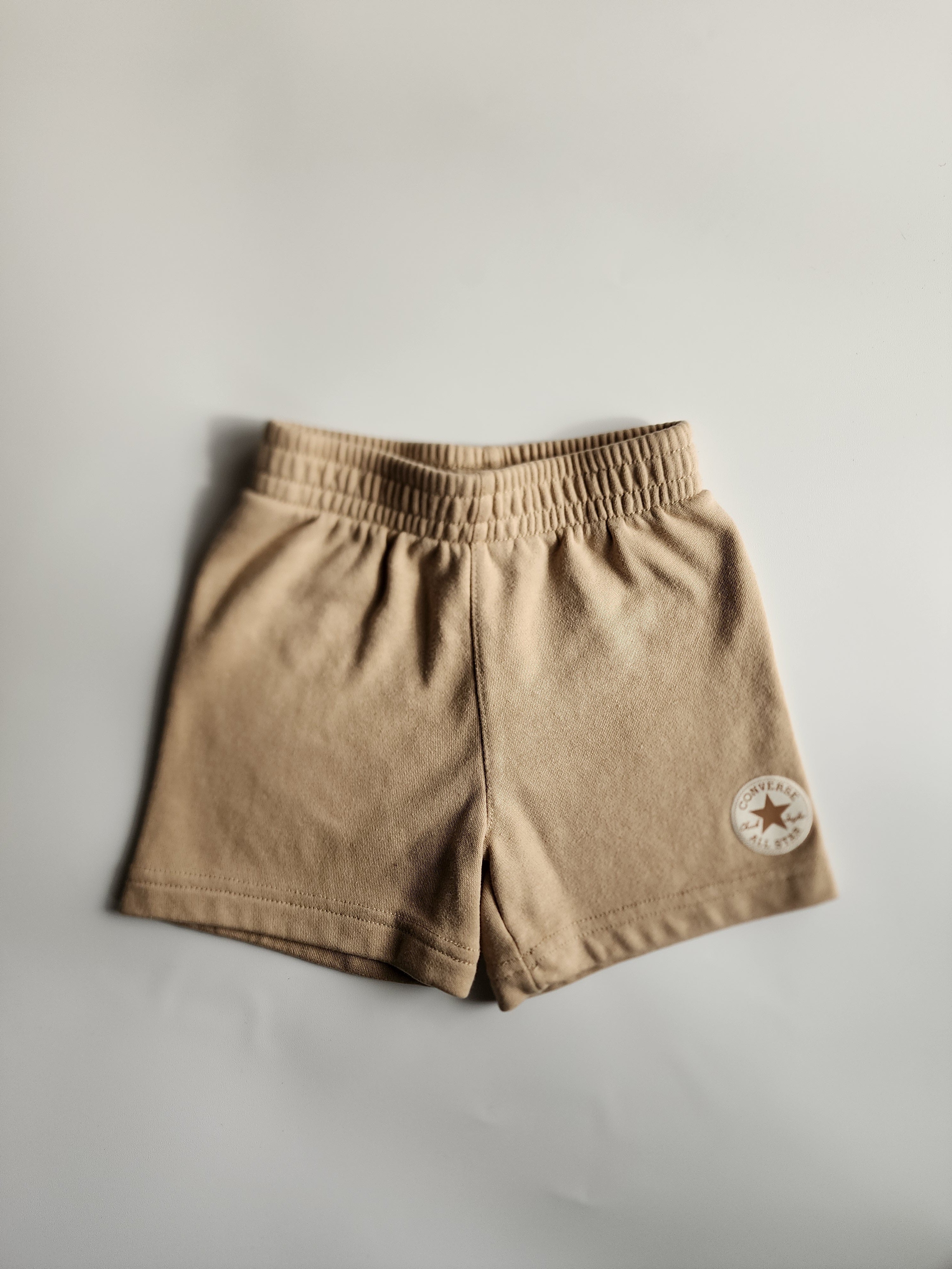 Short Converse – 2 ans – Très bon état