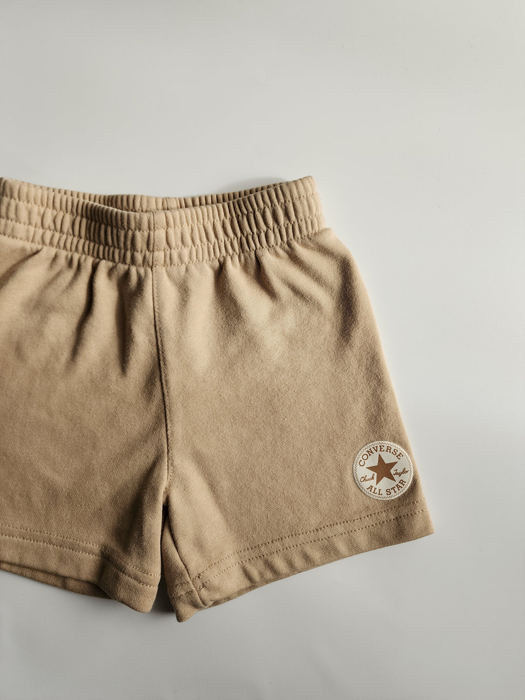 Short Converse – 2 ans – Très bon état