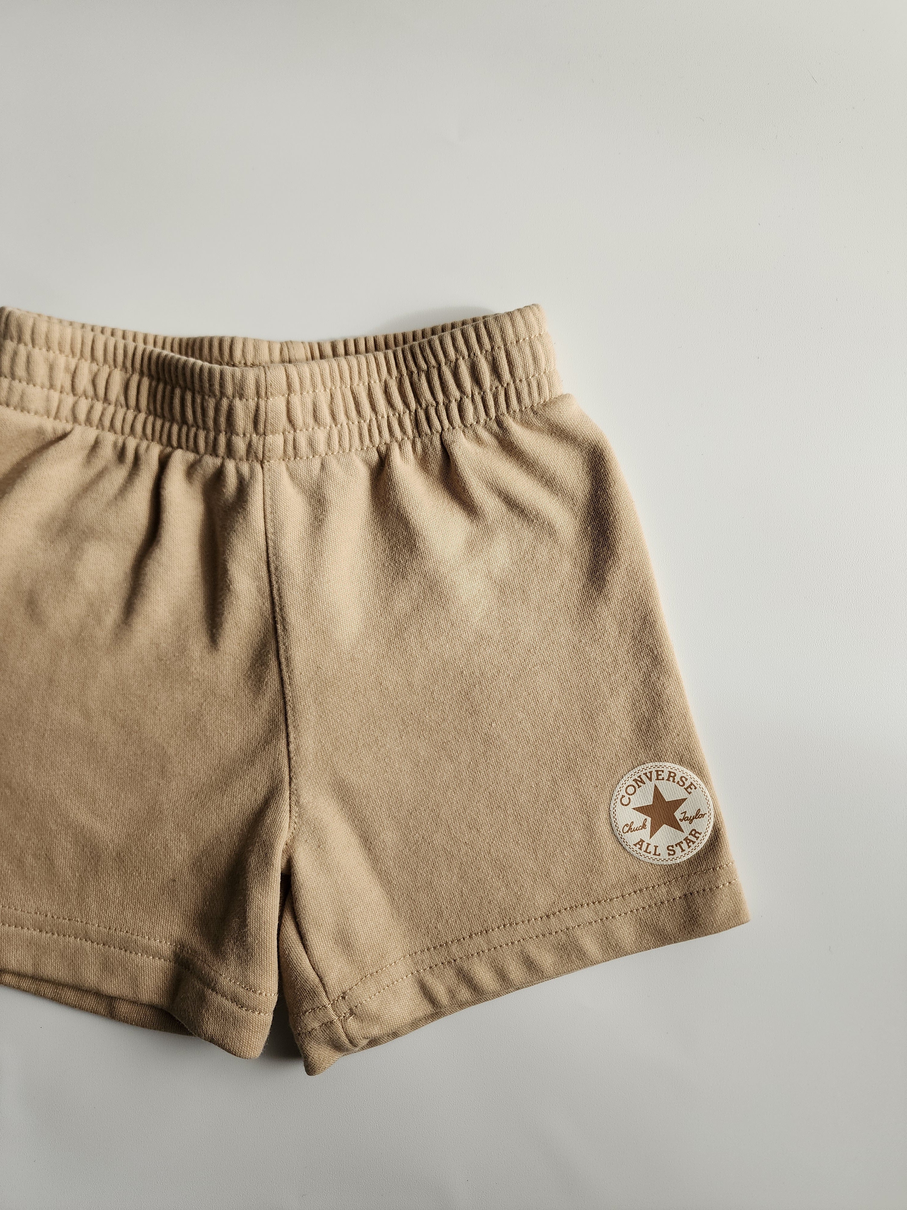 Short Converse – 2 ans – Très bon état