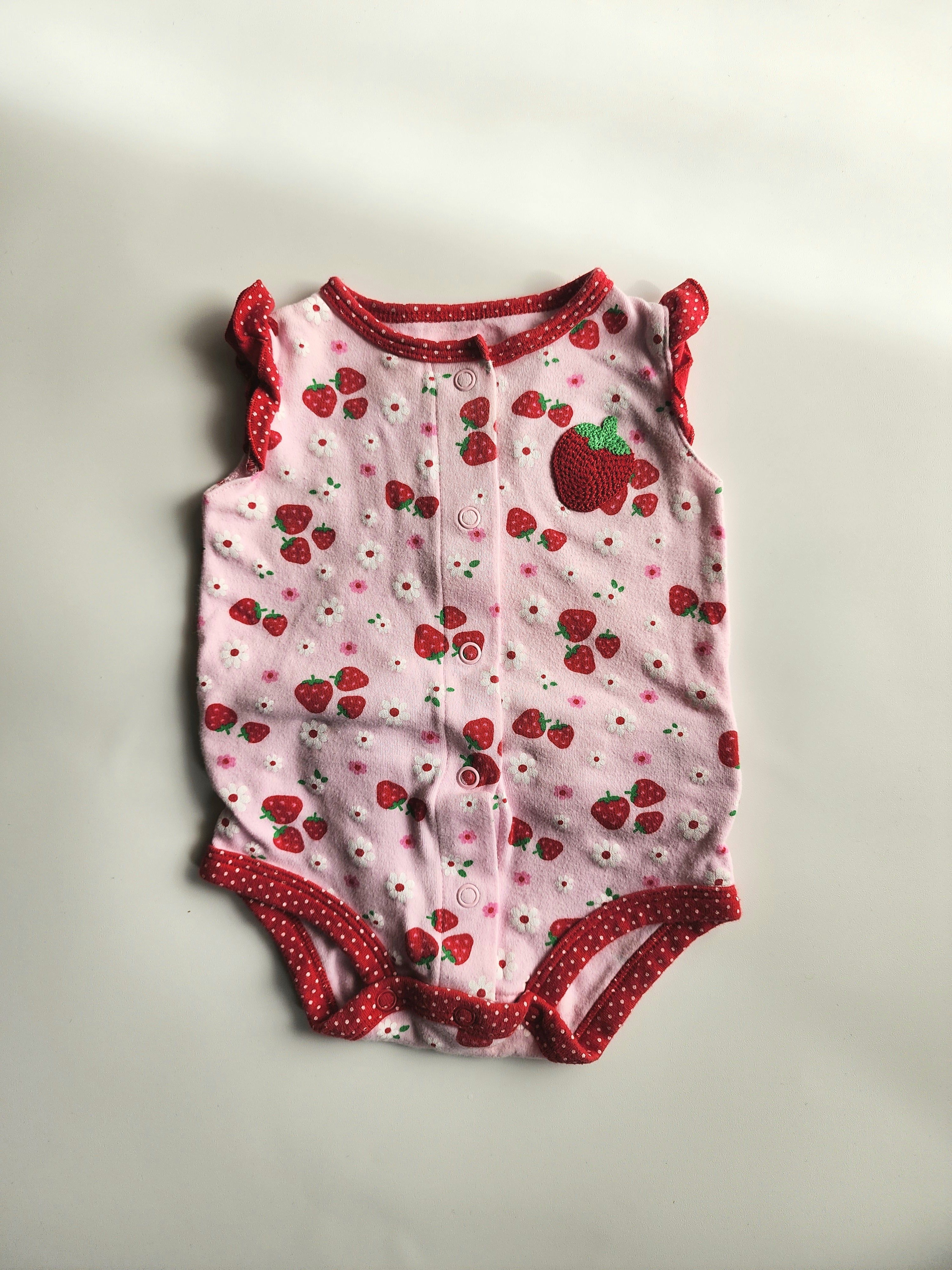 Ensemble fraise Carter's – 3 mois – Très bon état