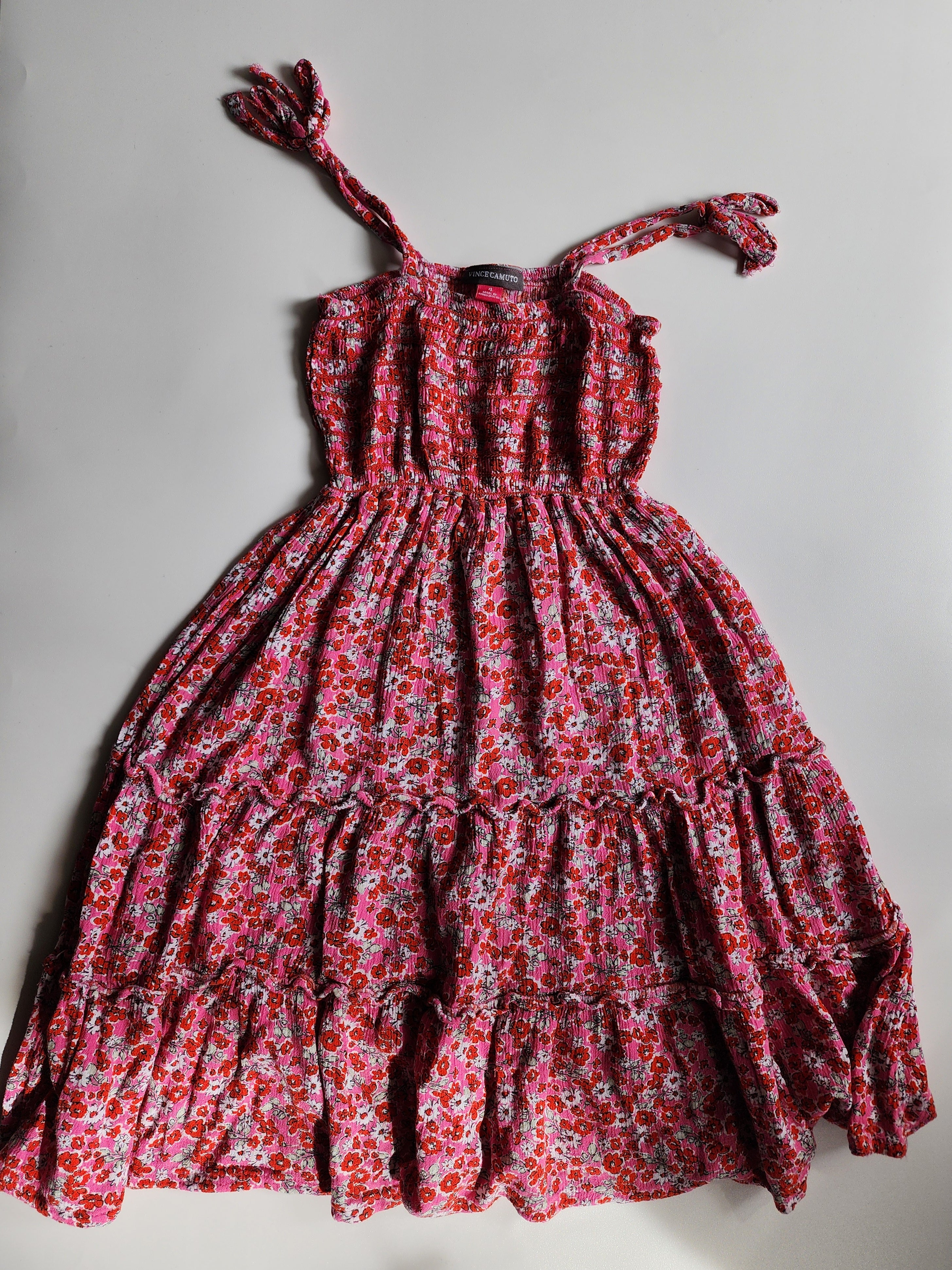 Robe Vince Camuto fleur – 4 ans – Très bon état