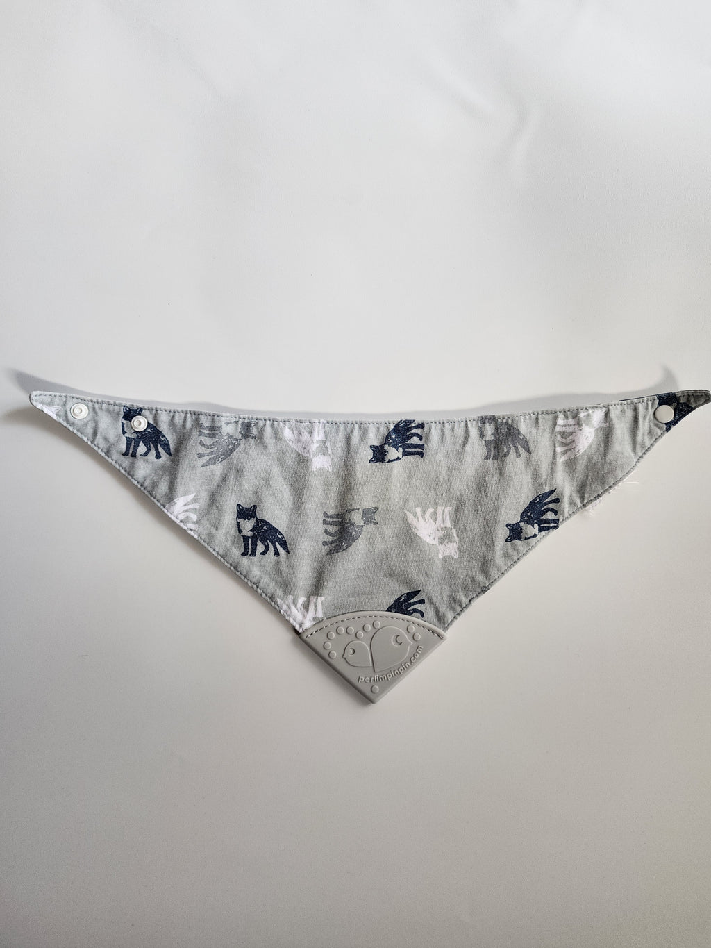Bavoir Perlimpinpin double face– 0-24 mois – Très bon état