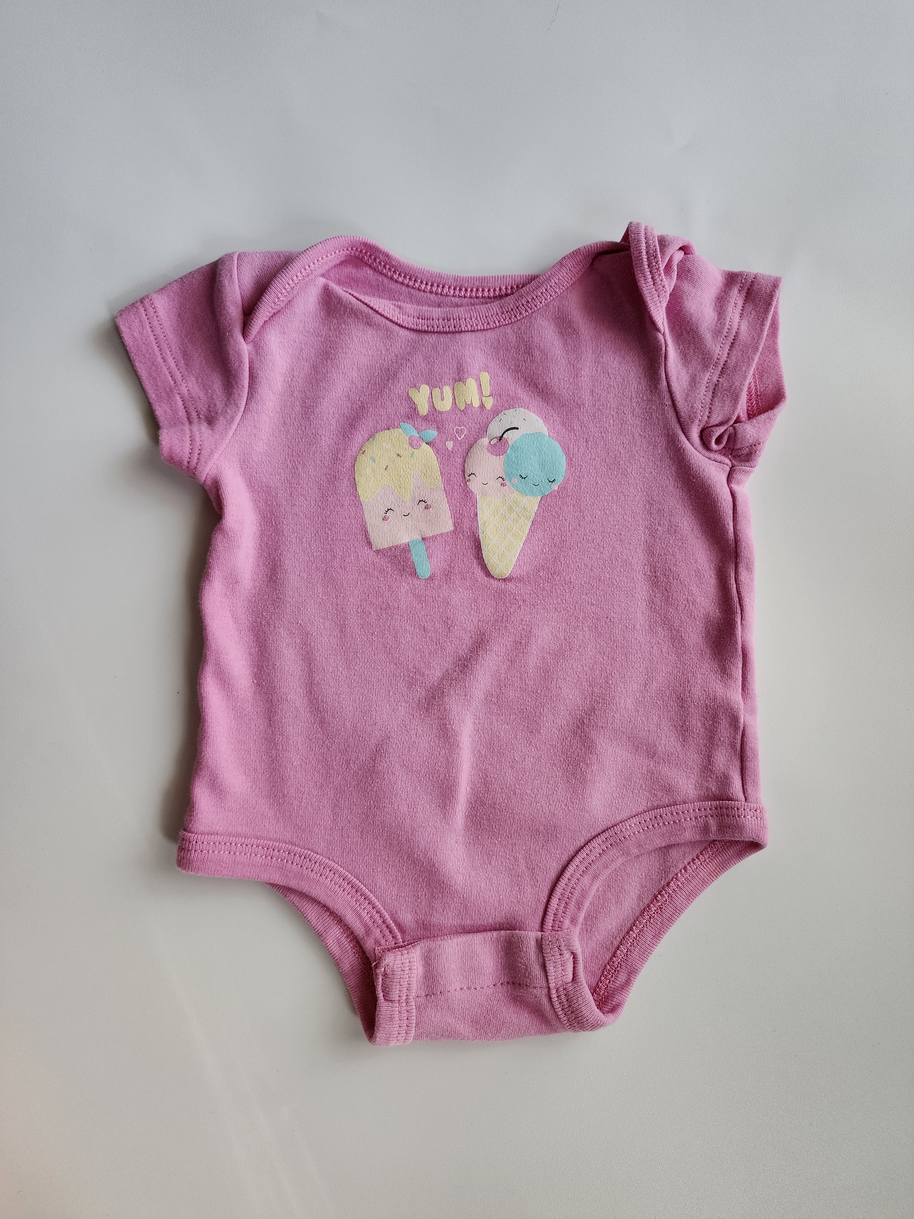 Body tee shirt Rococo rose – 3 mois – Très bon état