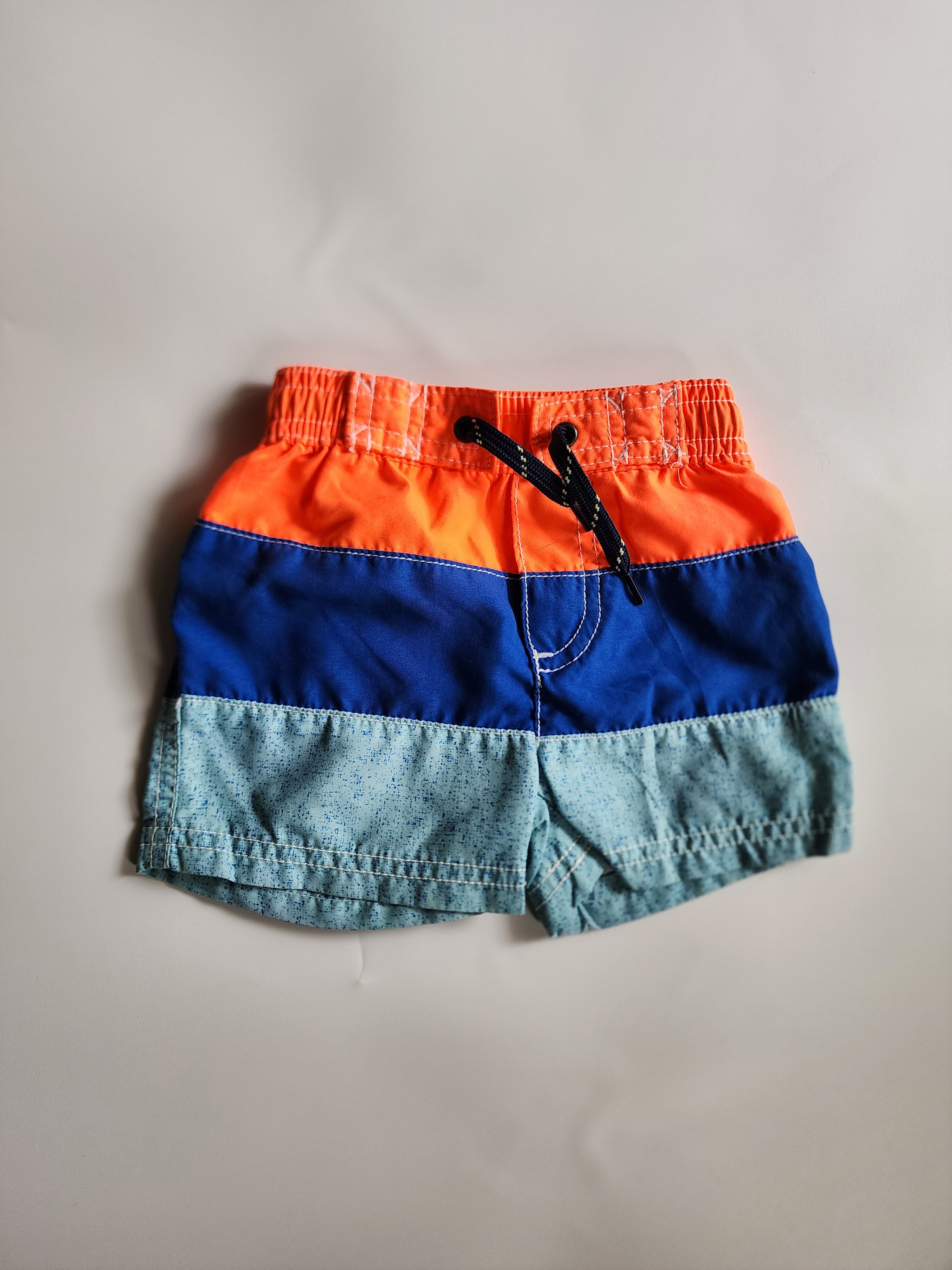 Short Carter's – 6 mois – Très bon état