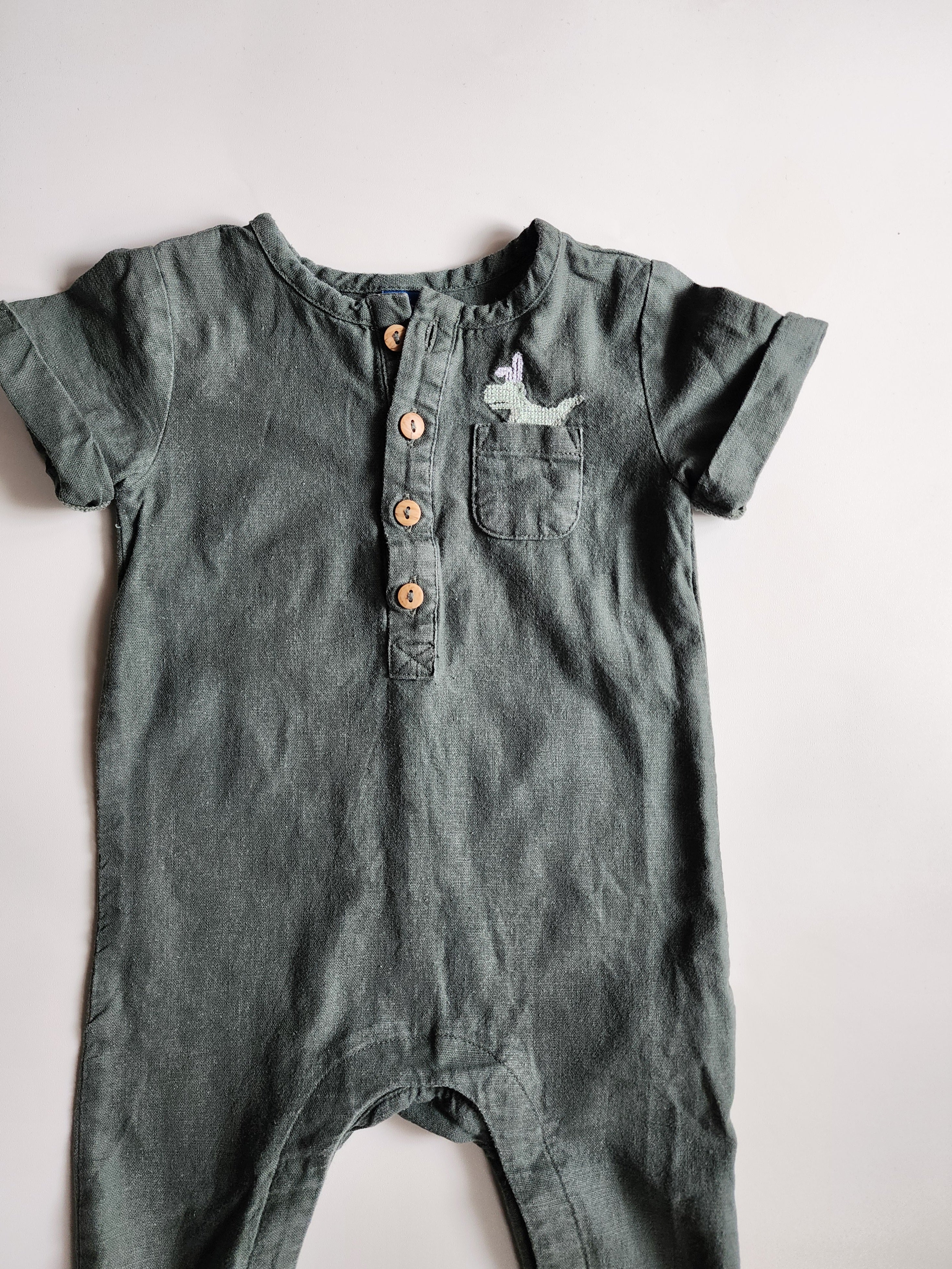 Barboteuse OldNavy kaki – 6-12 mois  – Très bon état