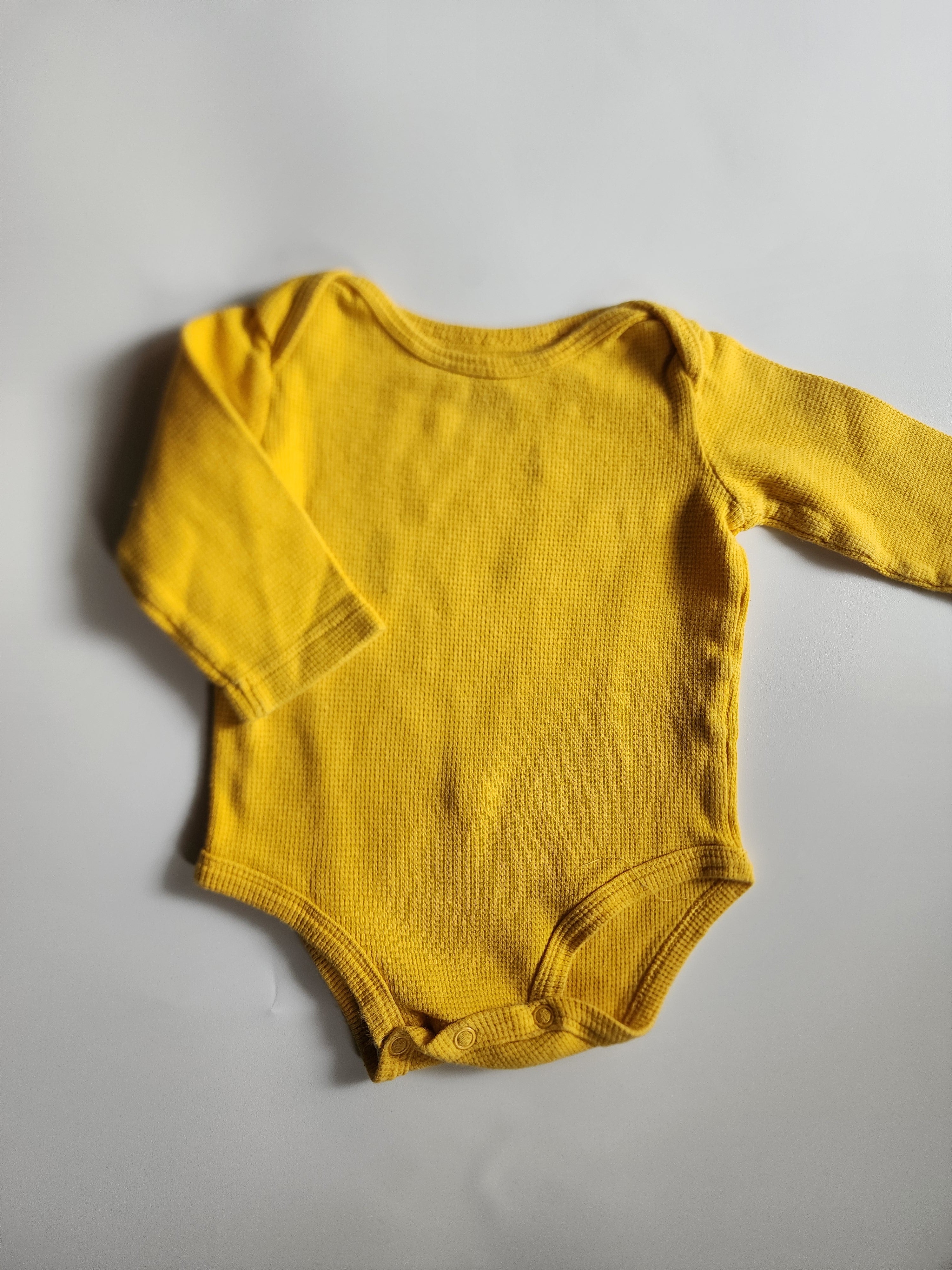 Body manches longues Carter's – 6 mois – Très bon état