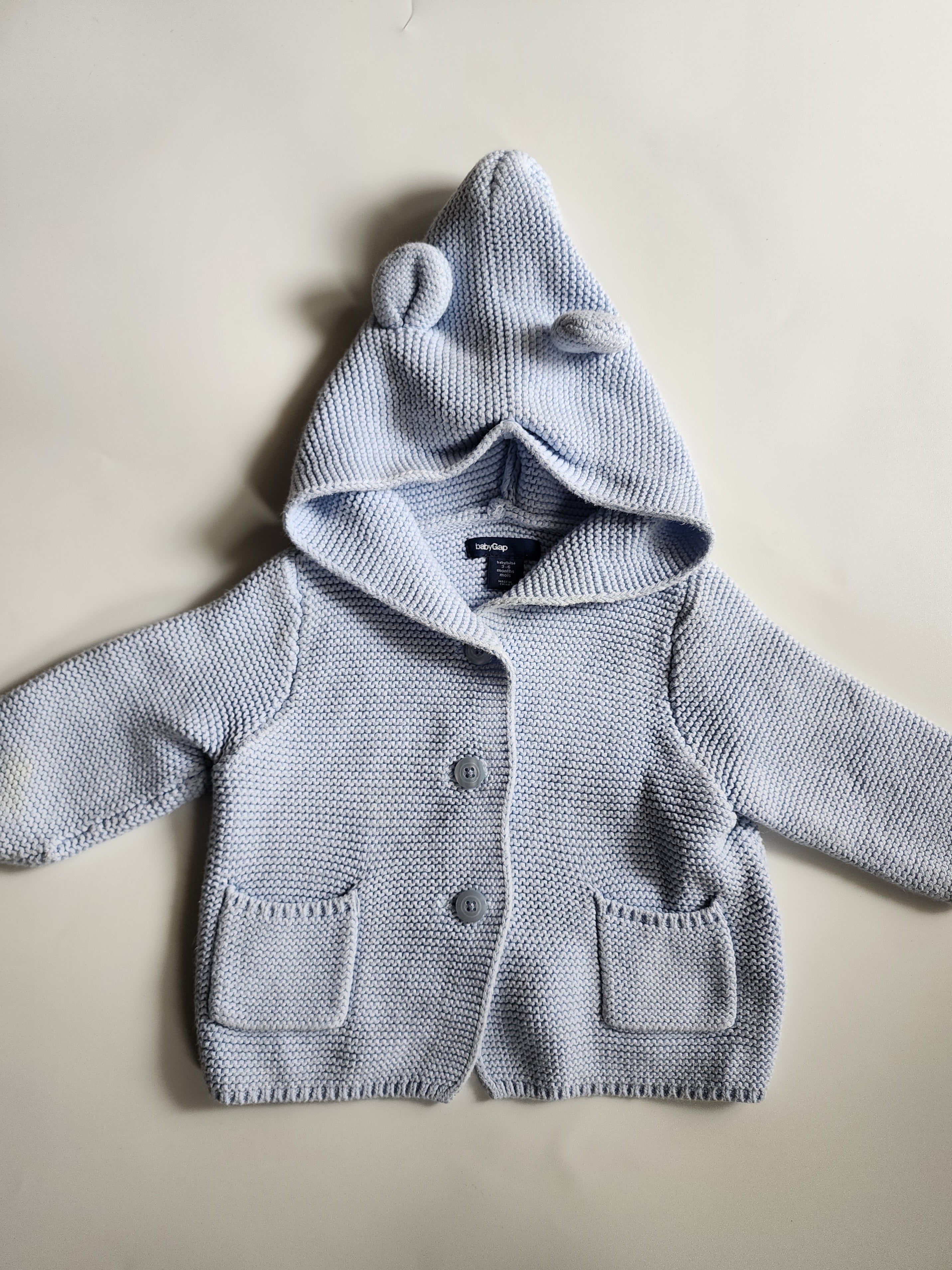 Gilet tricot à capuche BabyGap – 3-6 mois – Très bon état