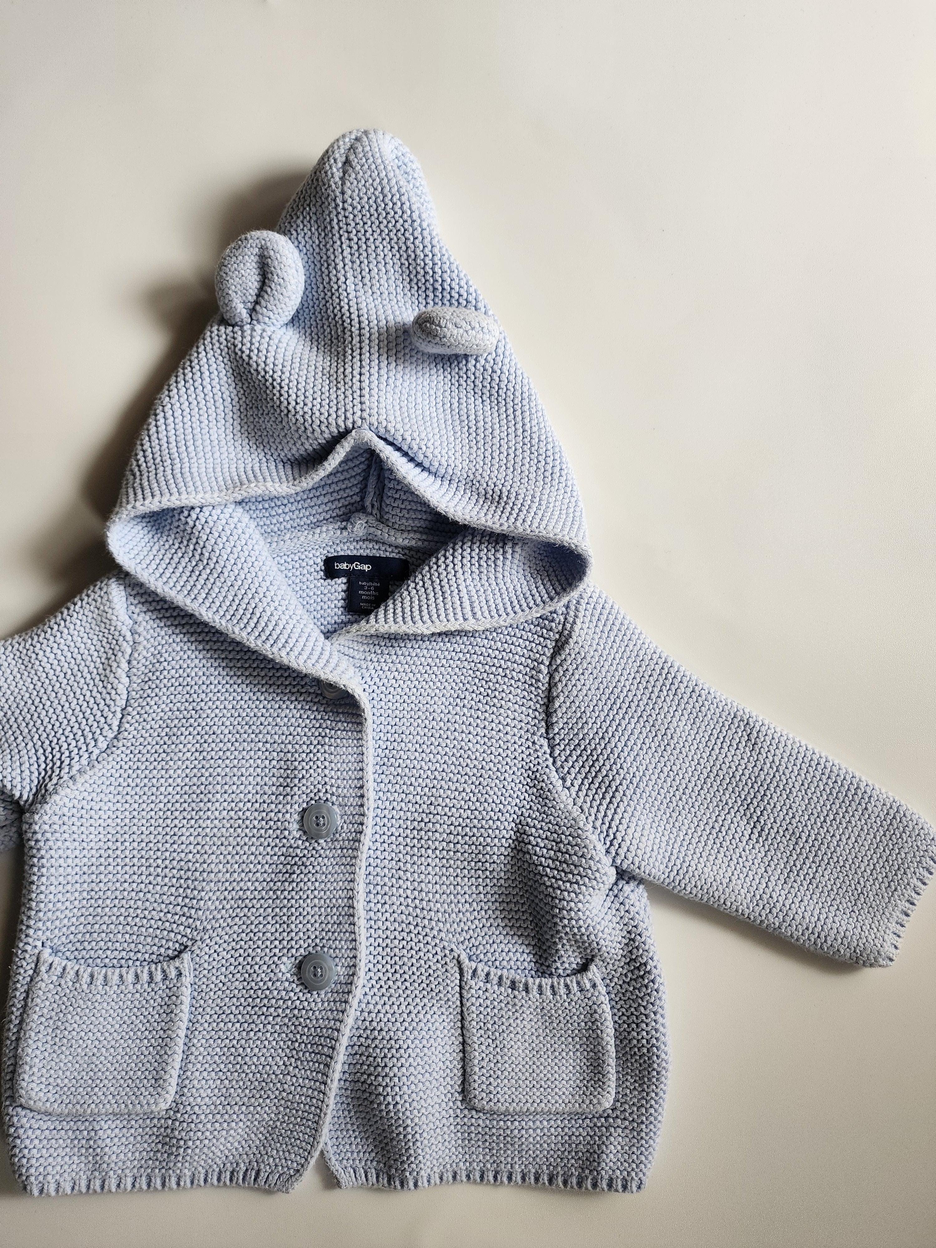 Gilet tricot à capuche BabyGap – 3-6 mois – Très bon état