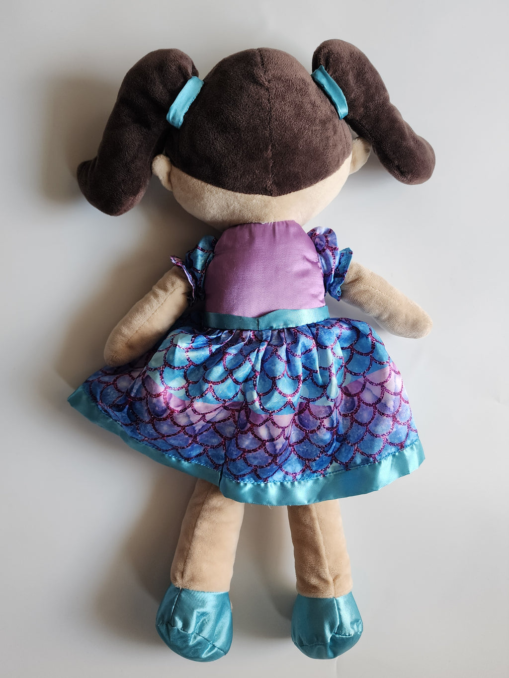 Poupée peluche 50 cm kid connection – Très bon état