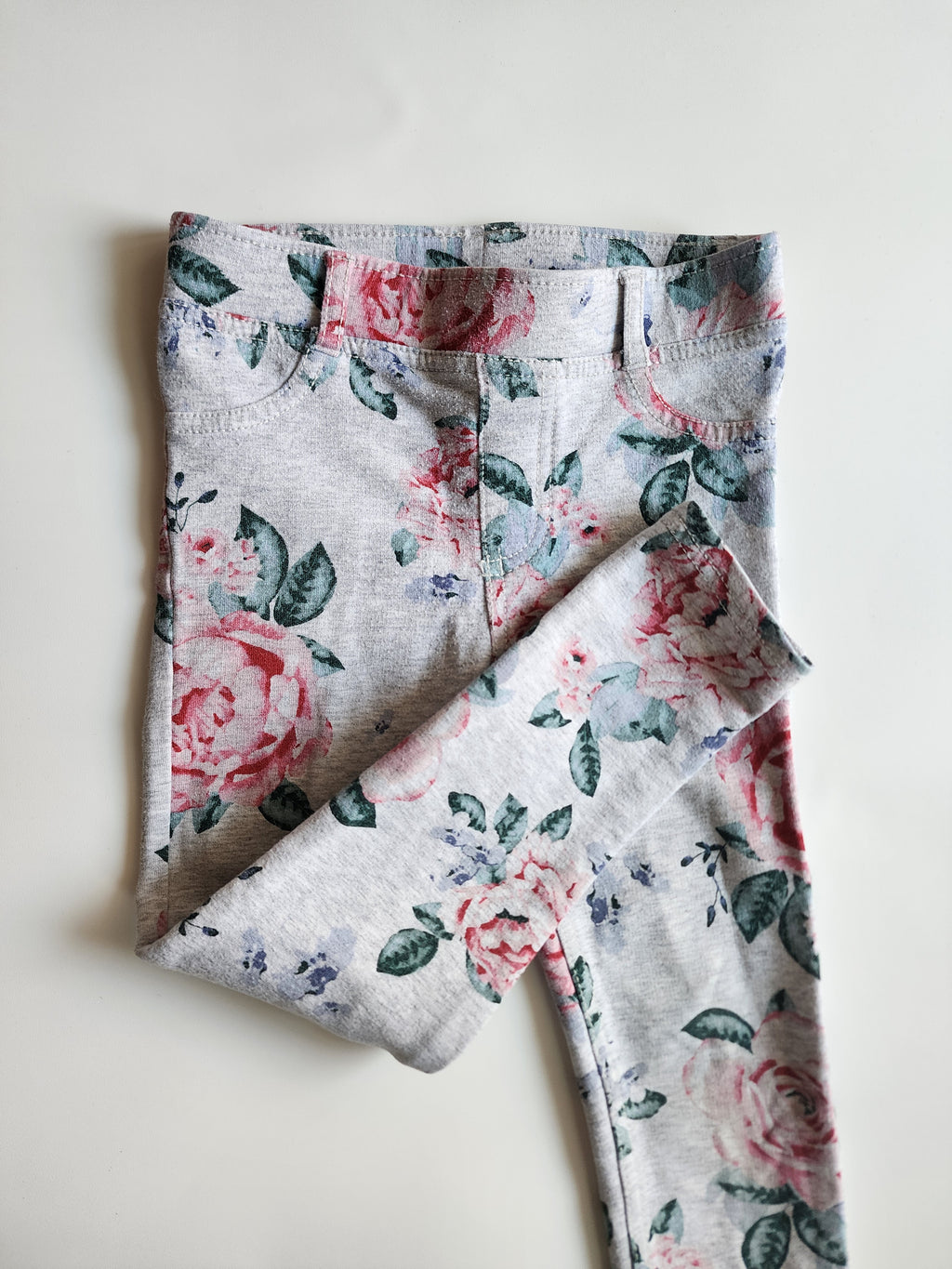 Pantalon HM Gris fleur – 3/4 ans – Très bon état