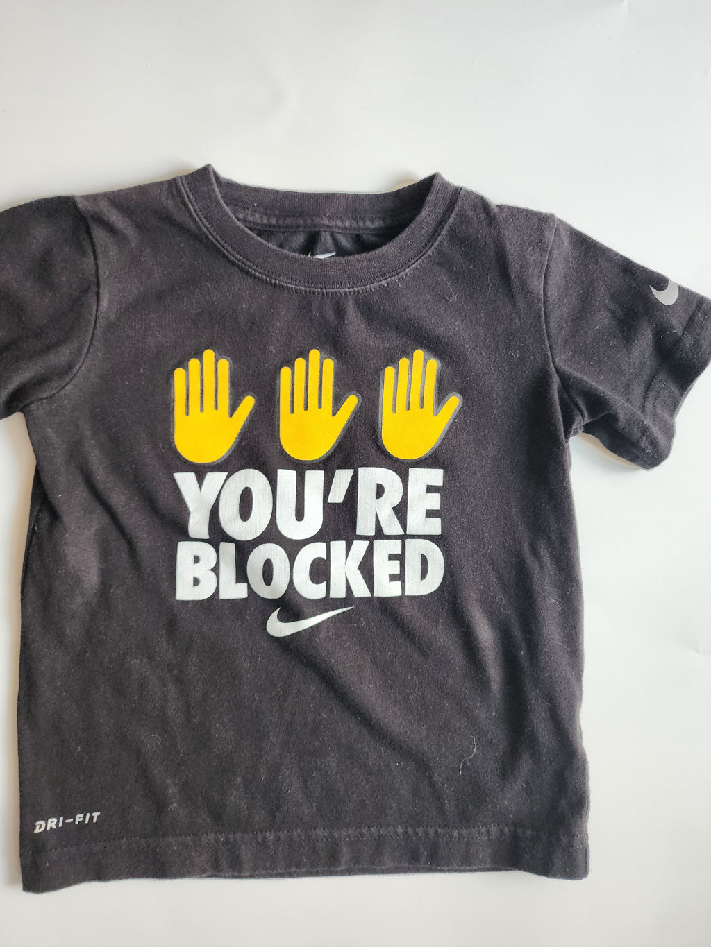 Tee shirt Nike – 3/4 ans – Très bon état