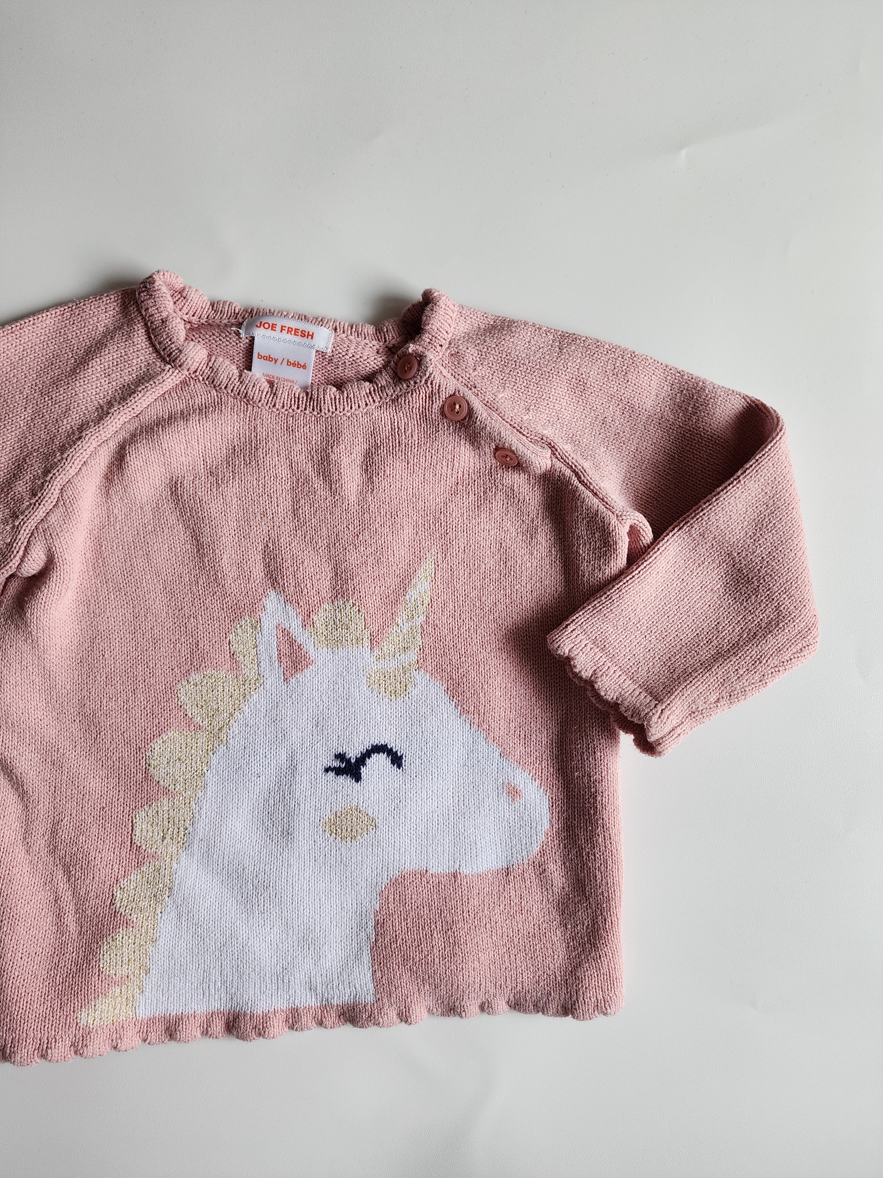 Pull Licorne rose Joe Fresh – 12-18 mois – Très bon état