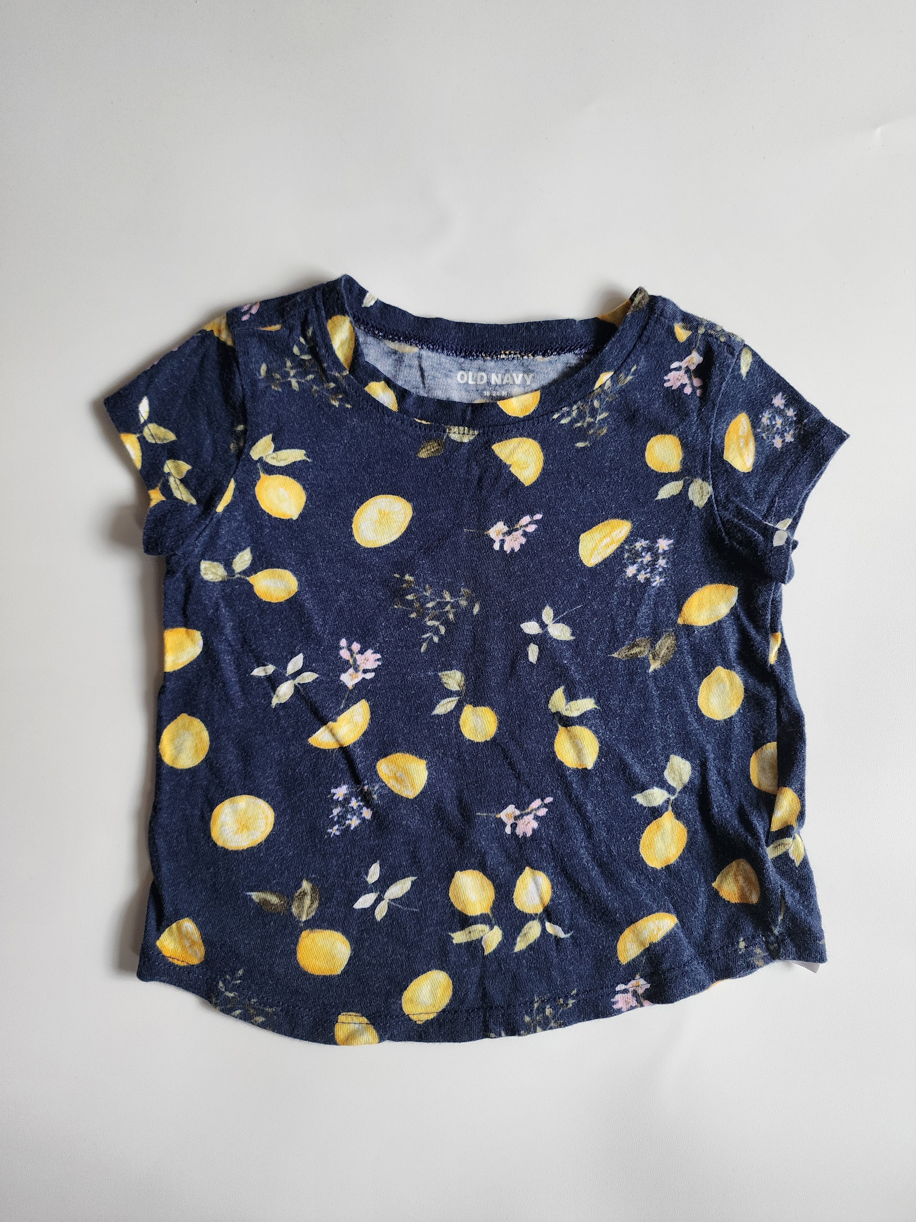 Tee shirt Old Navy citron – 18-24 mois – Très bon état