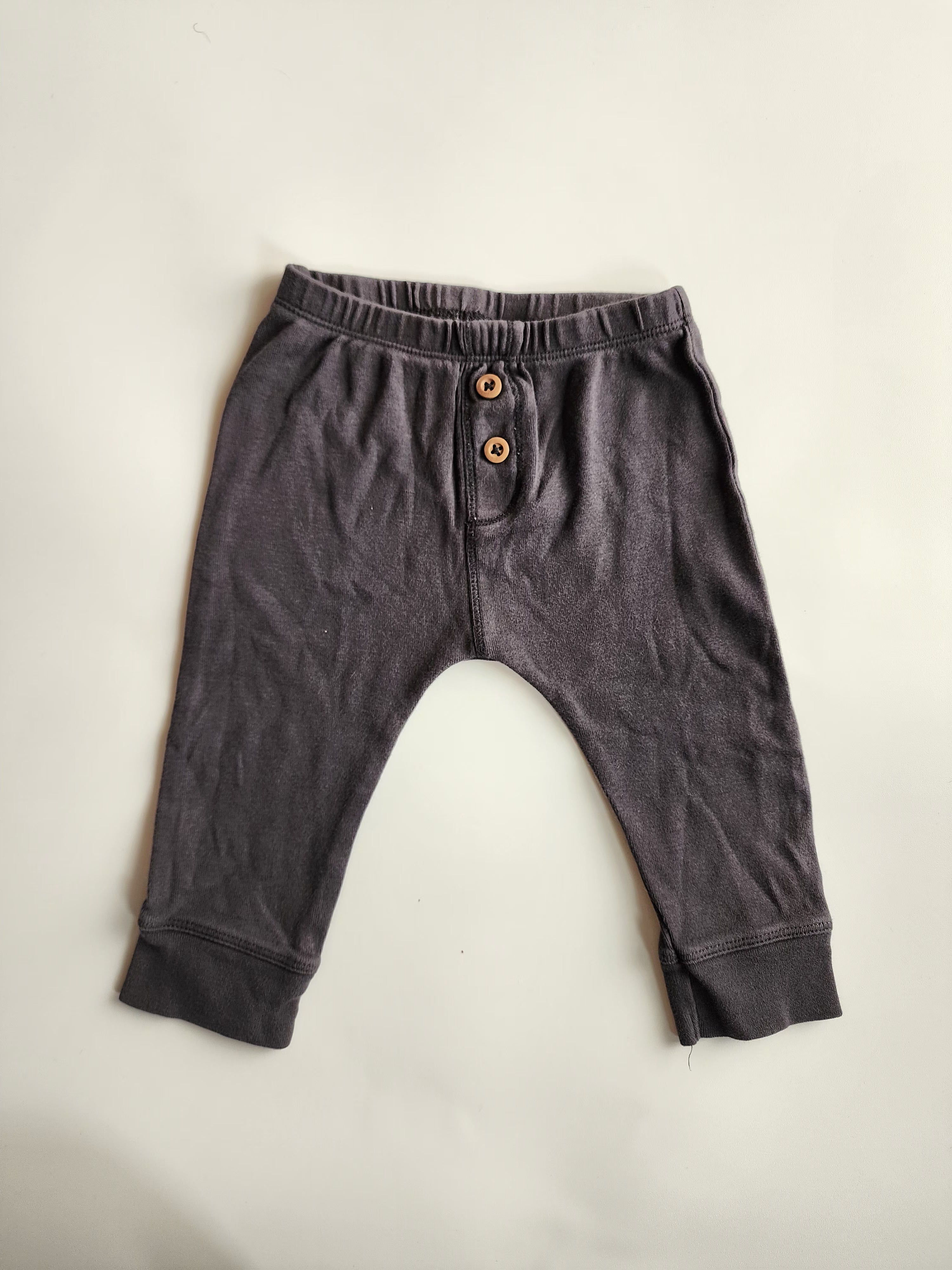 Pantalon gris Carter's – 9 mois – Très bon état