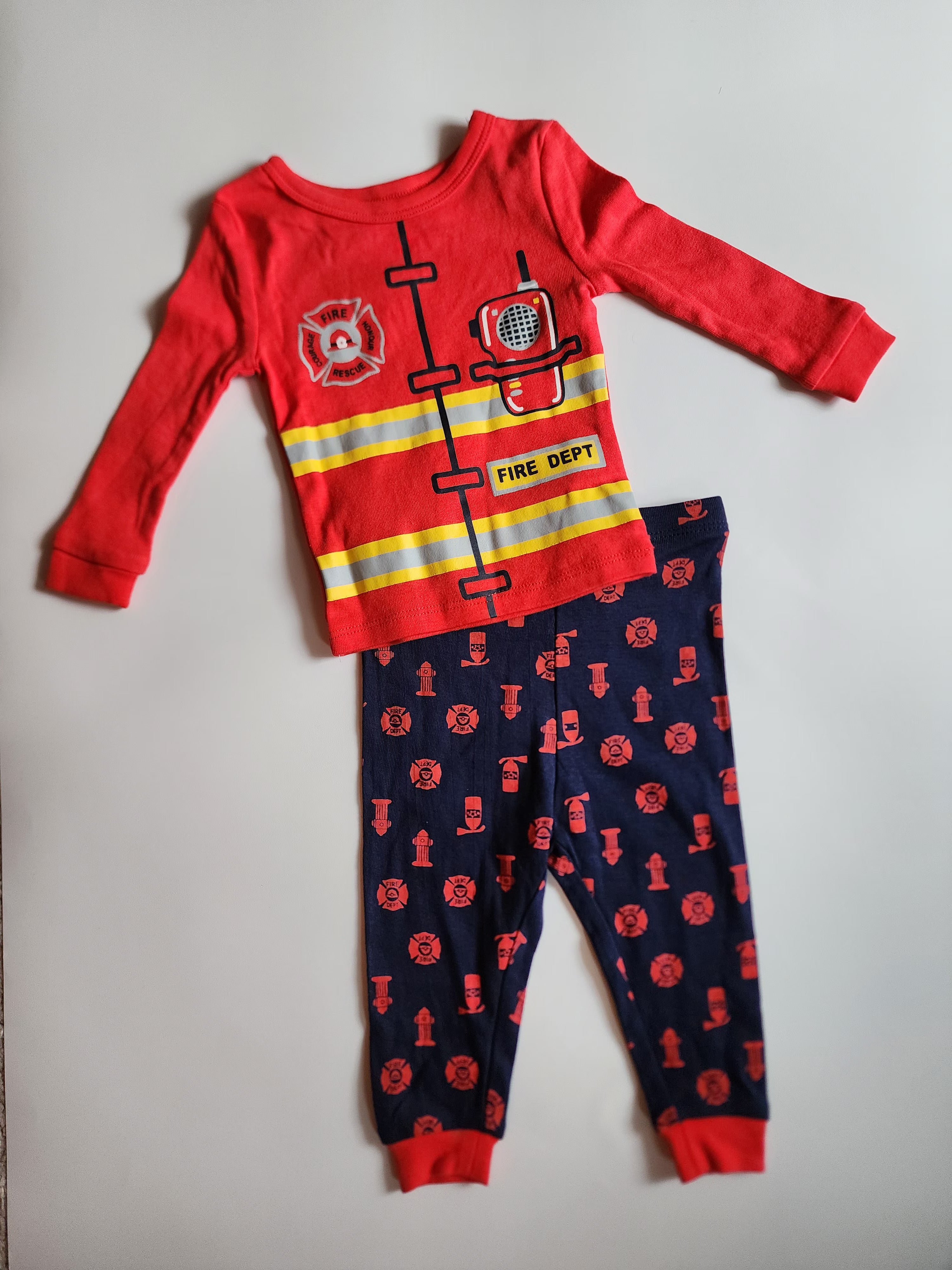 Ensemble thème pompier Joe Fresh 3-6 mois – Très bon état