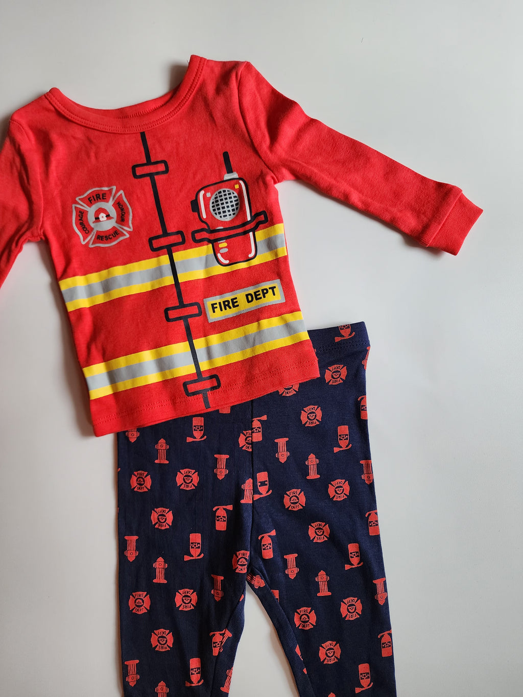 Ensemble thème pompier Joe Fresh 3-6 mois – Très bon état